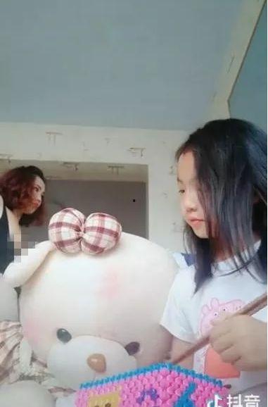 抖音爆料新生宝宝视频,新生宝宝萌态百出,萌化网友心!” 第3张 抖音爆料新生宝宝视频,新生宝宝萌态百出,萌化网友心!” 第3张